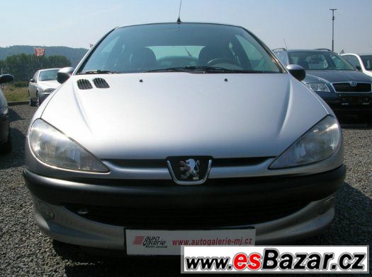 Peugeot 206 1.1 i – fotografie 1
