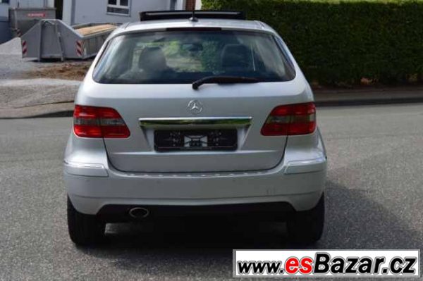 Mercedes-Benz B 180 CDI – fotografie 6