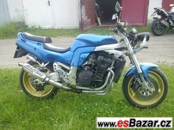 Motorka Suzuki GSX 750R – fotografie 4
