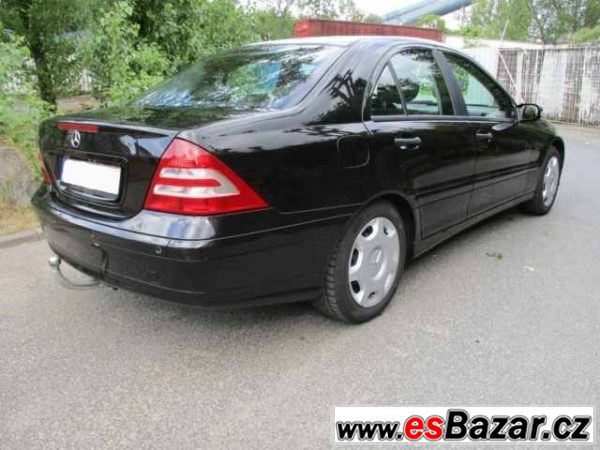 Mercedes-Benz C220 CDI Automatik – fotografie 3