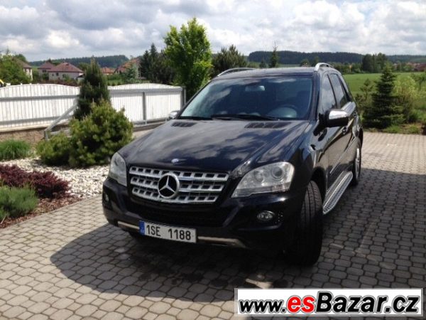 Mercedes ML 320 CDI Airmatic – fotografie 1