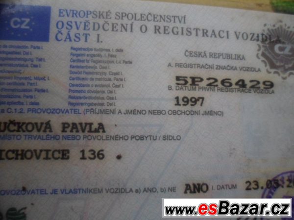 MAZDA 121 LEVNĚ – fotografie 2