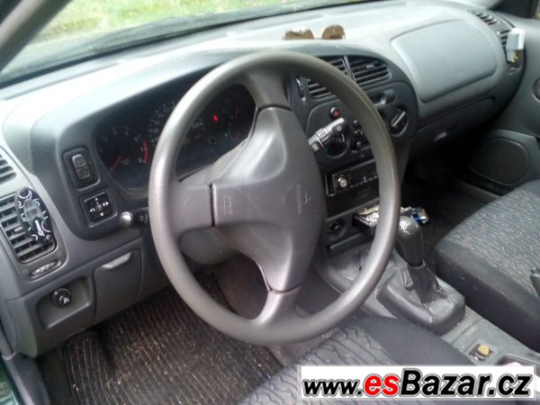 Mitsubishi COLT 1,6 GLX  – fotografie 4