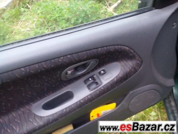 Mitsubishi COLT 1,6 GLX  – fotografie 5