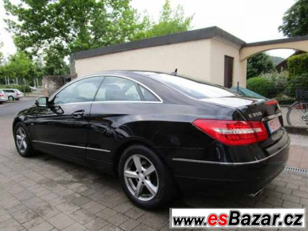 Mercedes-Benz E 350 CDI Coupe – fotografie 4