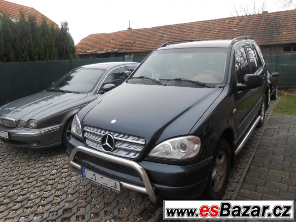  Mercedes Benz ML320   – fotografie 1