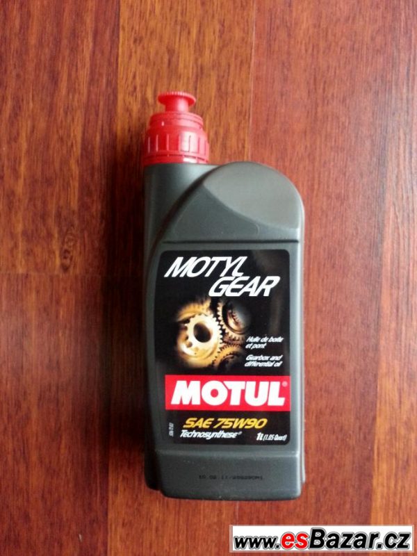 Motocyklové oleje Motul  – fotografie 3