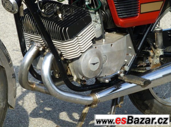 Moto Guzzi TS 250, silniční cestovní – fotografie 6