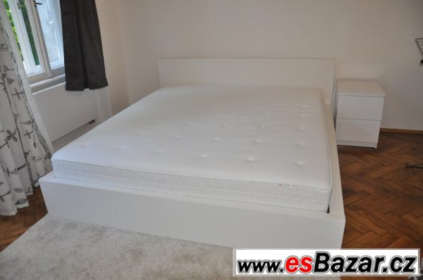 Matrace Hyllestad + postel MALM – fotografie 1