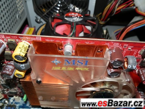 P4 2,8, 1 GB RAM, 250 GB HDD, 17" – fotografie 3