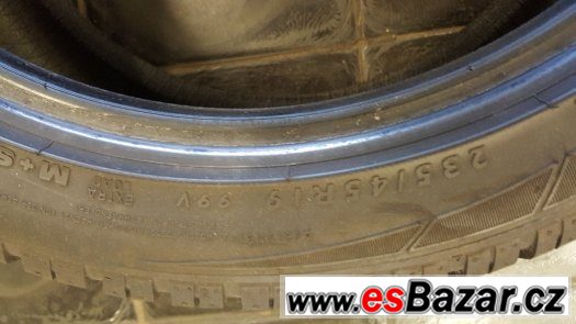 Zimní pneu Dunlop WinterSport 3D 235/45/19 99V – fotografie 4