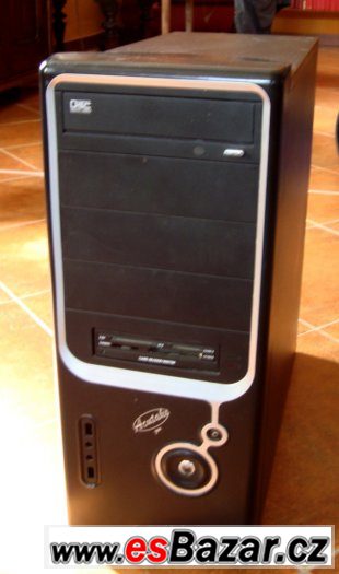 PC case/skříň se zdrojem, DVD mechanikou a čtečkou karet – fotografie 1