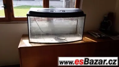 Dvě akvaria