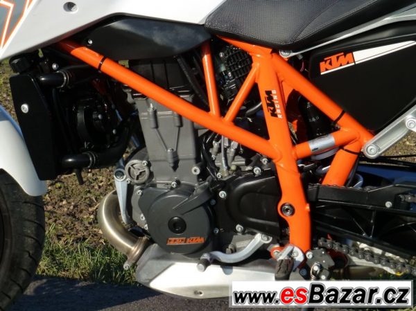 KTM 690 Duke – fotografie 4