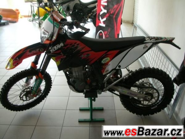 KTM, enduro silniční – fotografie 3
