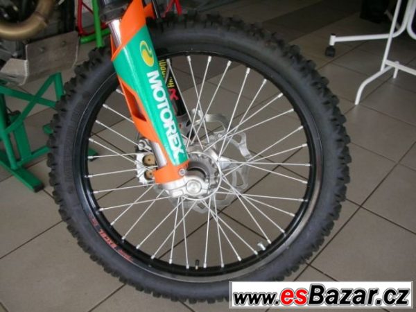 KTM, enduro silniční – fotografie 5