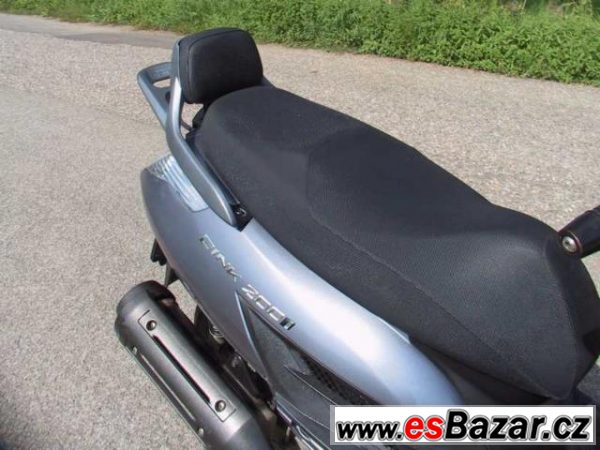 Kymco Yager GT 200i, skútr – fotografie 6