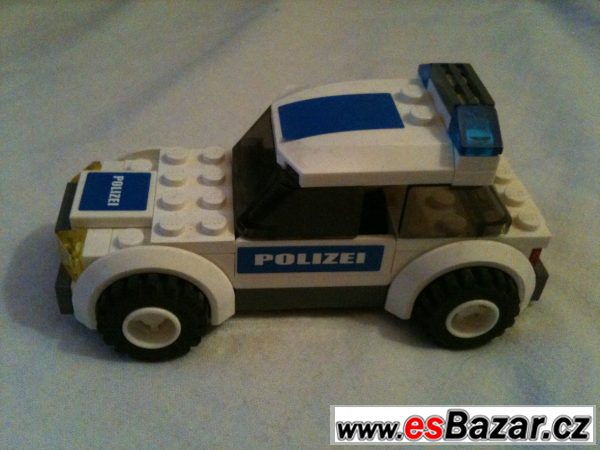 Lego - policejní vůz – fotografie 1