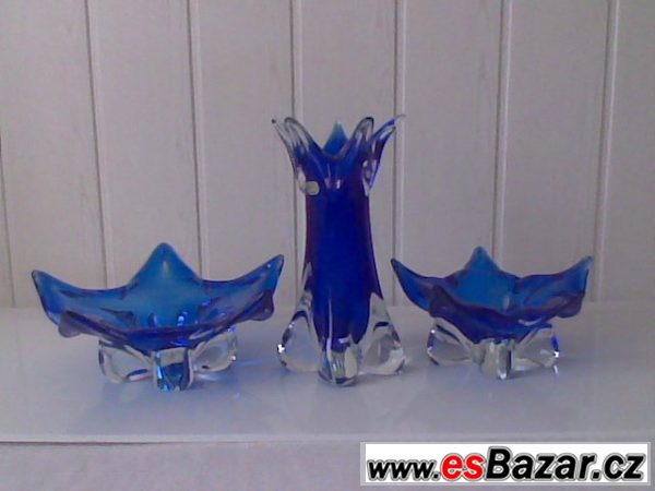 Modré hutní sklo Bohemia glass – fotografie 1