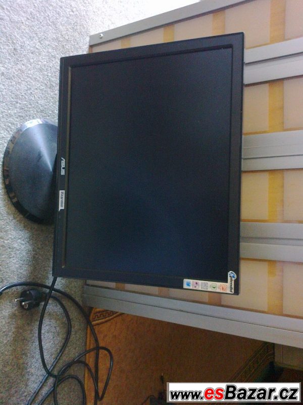Monitory – fotografie 5