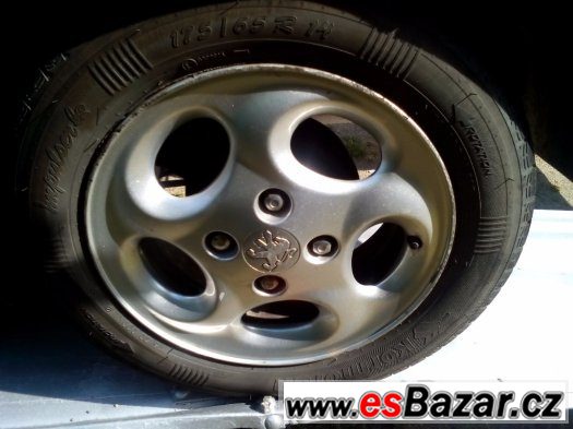 Peugeot 206 1.4 2001 dily – fotografie 3