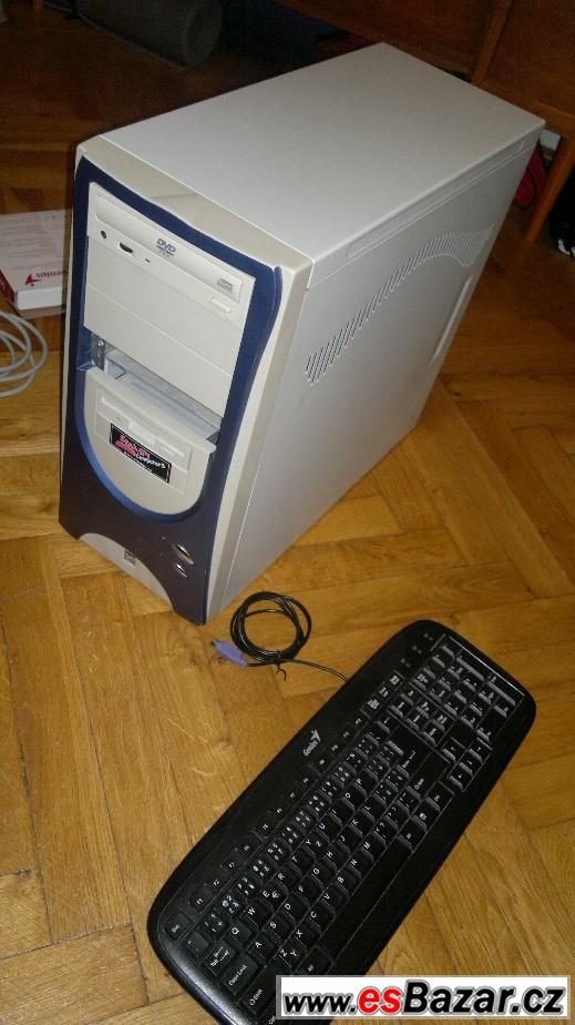 Počítač AMD Athlon – fotografie 1