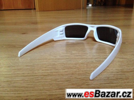 Oakley sluneční brýle – fotografie 4