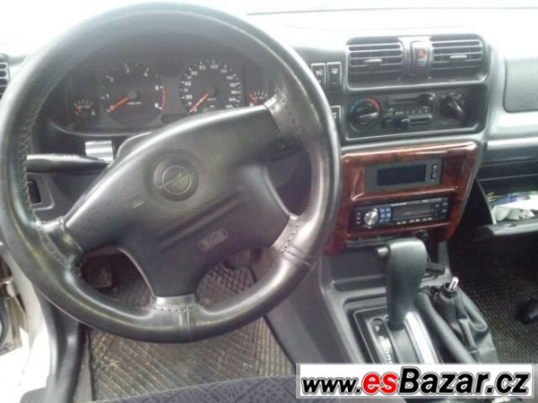 Opel Frontera B 2.2 DTi, rv 1998 – fotografie 5