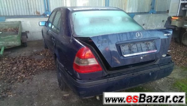 Mercedes-Benz C 220D (W202) – fotografie 4