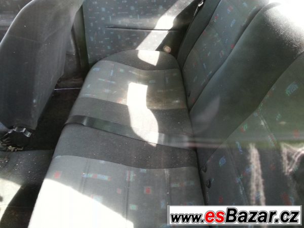 Opel Corsa 1.0i 40 kW  – fotografie 5