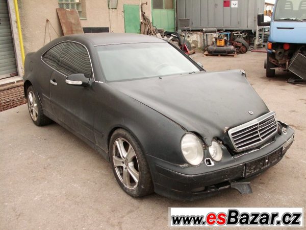 Mercedes 208 CLK – fotografie 3