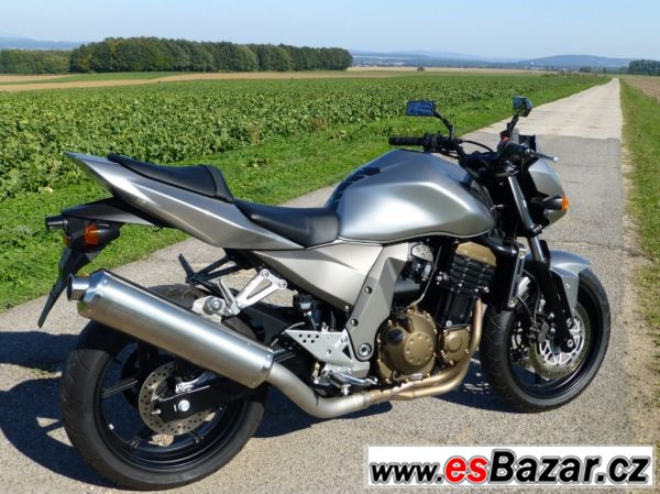 Kawasaki Z 750, nakedbike – fotografie 5