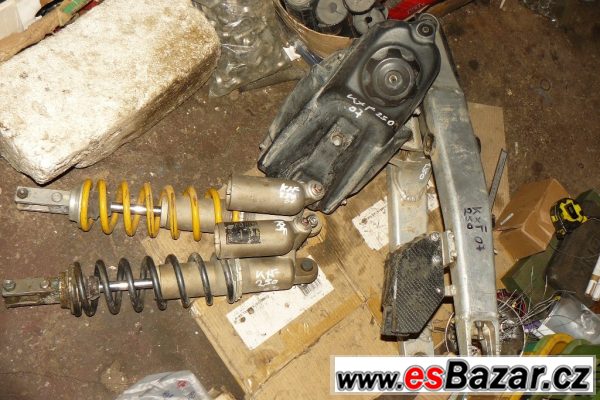 Kawasaki KX250f rok 2007 – fotografie 3