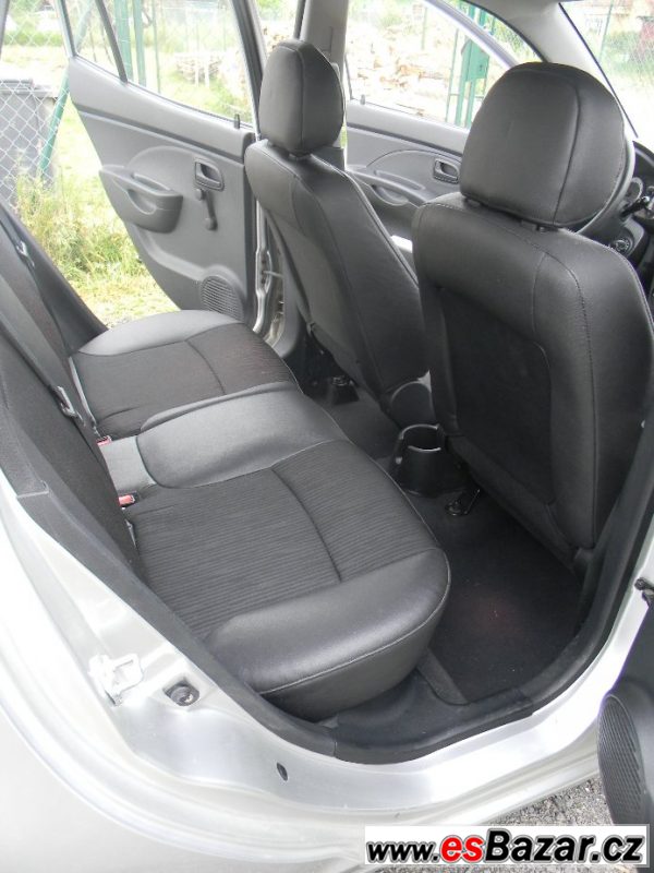 Kia Picanto -  pouze 59 000 km – fotografie 4