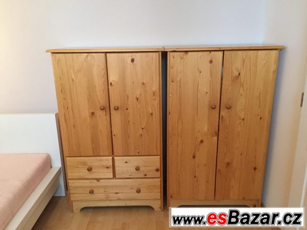 Komody borovice masiv – fotografie 1
