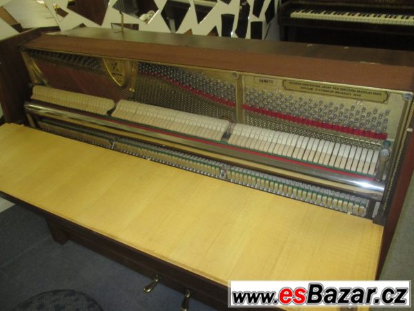 Klavír, piano, pianino Petrof – fotografie 3