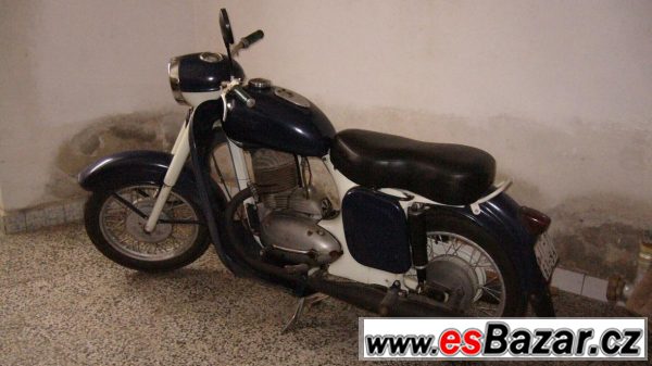 Jawa 250 Kývačka – fotografie 1