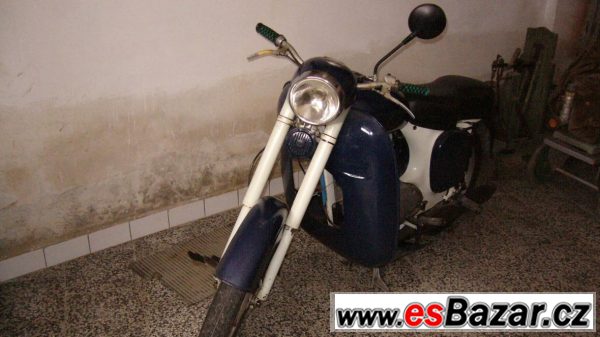 Jawa 250 Kývačka – fotografie 2