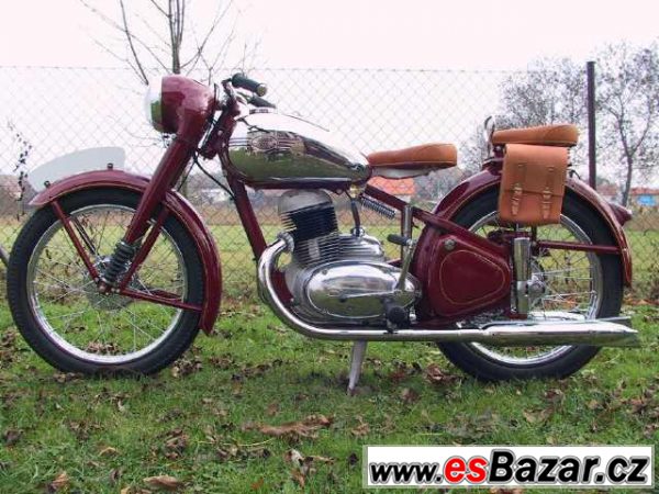 Jawa 250 Pérák F.J., silniční cestovní – fotografie 1