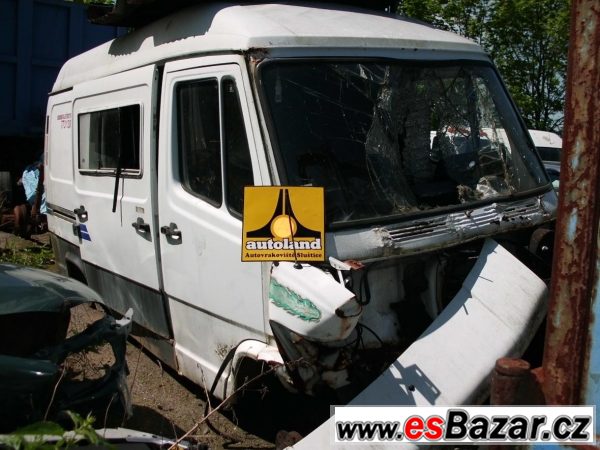 Mercedes 207D náhradní díly – fotografie 2