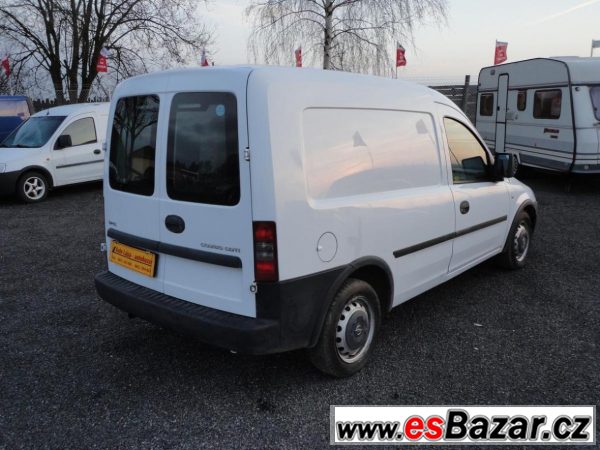 Opel Combo C Van 1,3 CDTi 16V – fotografie 5