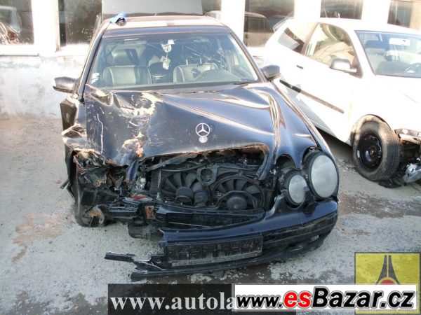 Mercedes E210 náhradní díly – fotografie 1