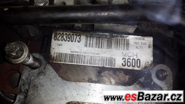 Motor BMW 320d E46 100kW (98-02) – fotografie 4