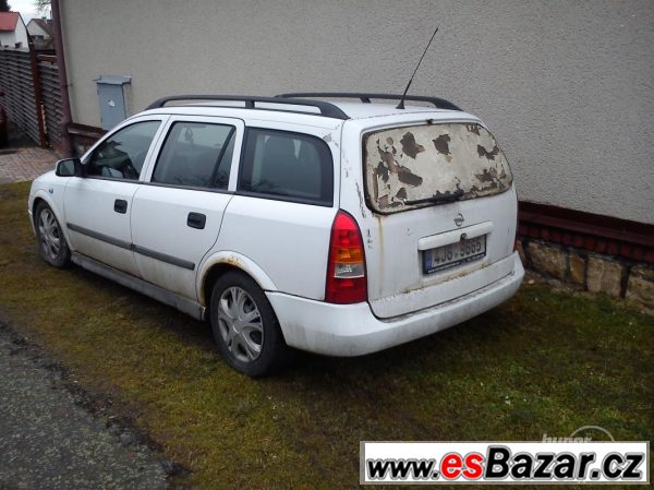 Opel Astra 2,0 dti – fotografie 4