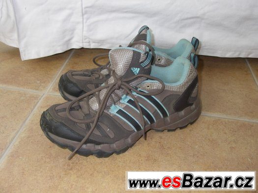 Dámské boty Adidas vel.40 – fotografie 1