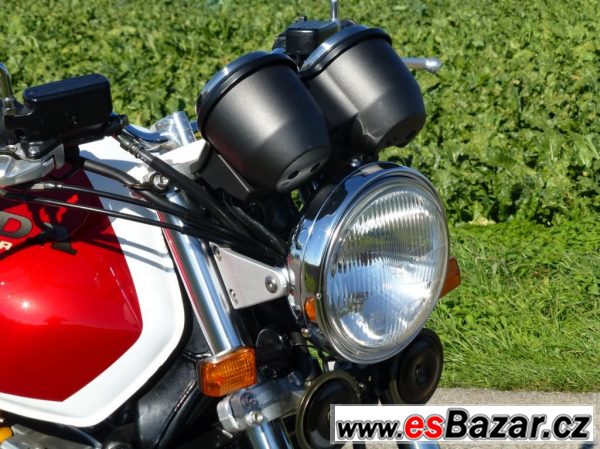 Honda CB 1000 Super Four, nakedbike – fotografie 2