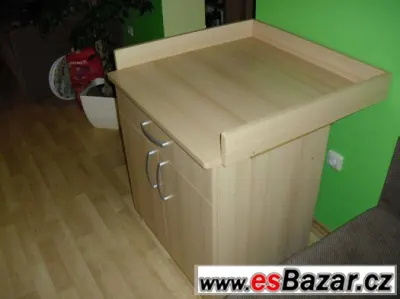 Přebalovací komoda