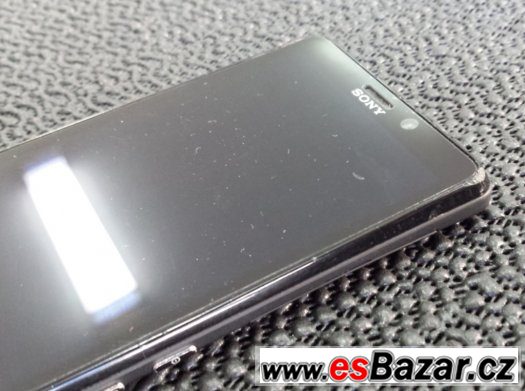 Sony Xperia T LT30p black JAMES BOND – fotografie 2