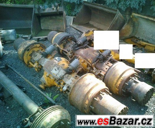Nápravy na nakladač UNK 320 a UN 053,DH 112. – fotografie 1