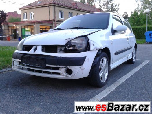 Renault Clio 1.5 DC r. v. 2004 48kW – fotografie 2